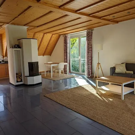 Am Schoenberg - * Ebringen