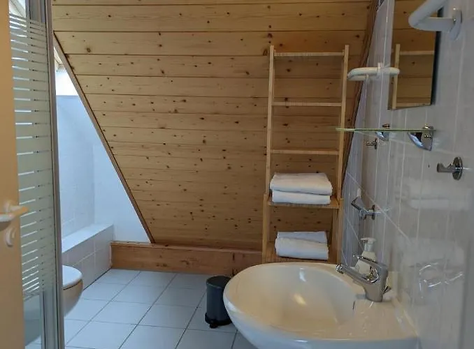 Lejlighed Am Schoenberg - *